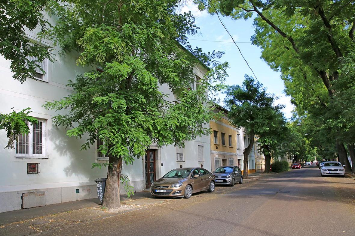 Tiare Lux Apartment Szeged Exterior photo